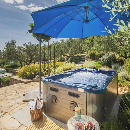 Oaza Holiday home Baska Voda